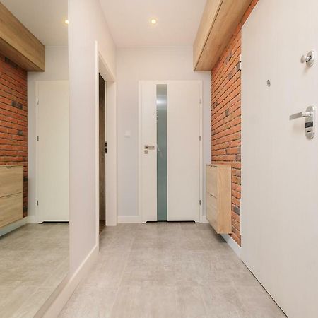 Stare Bielany 2-Bedroom Apartment 바르샤바 외부 사진