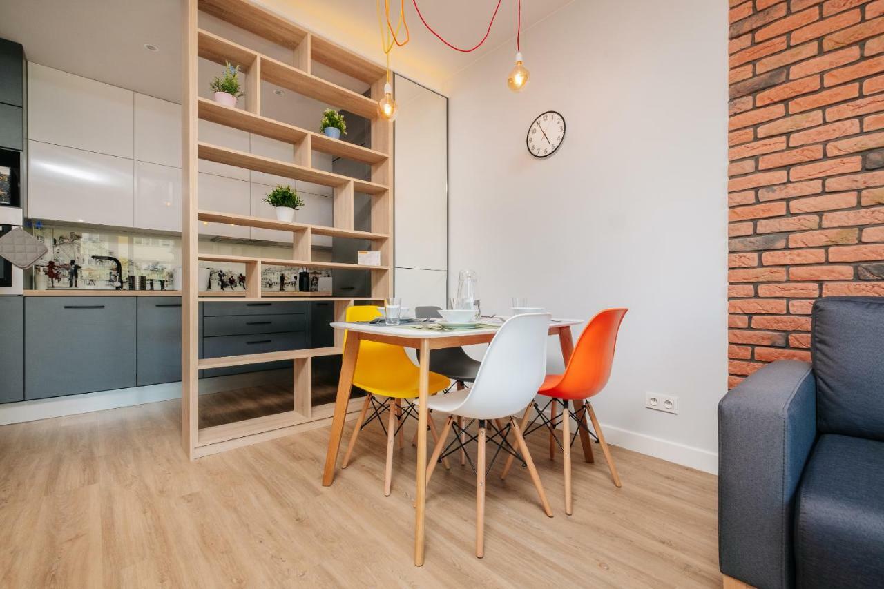 Stare Bielany 2-Bedroom Apartment 바르샤바 외부 사진
